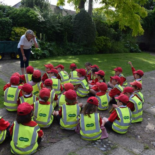 Year 2 Act of Service - May Balfour Gardens